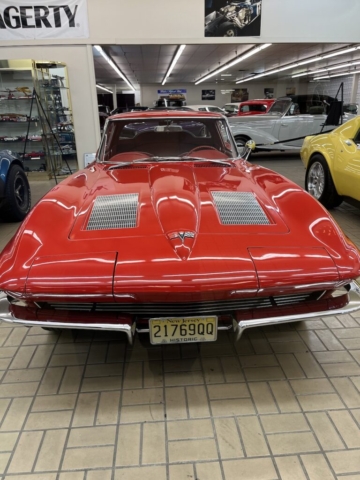 ClassicAutoMall_63 Split Window