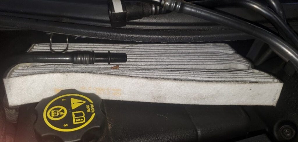 C7 cabin air filter 4